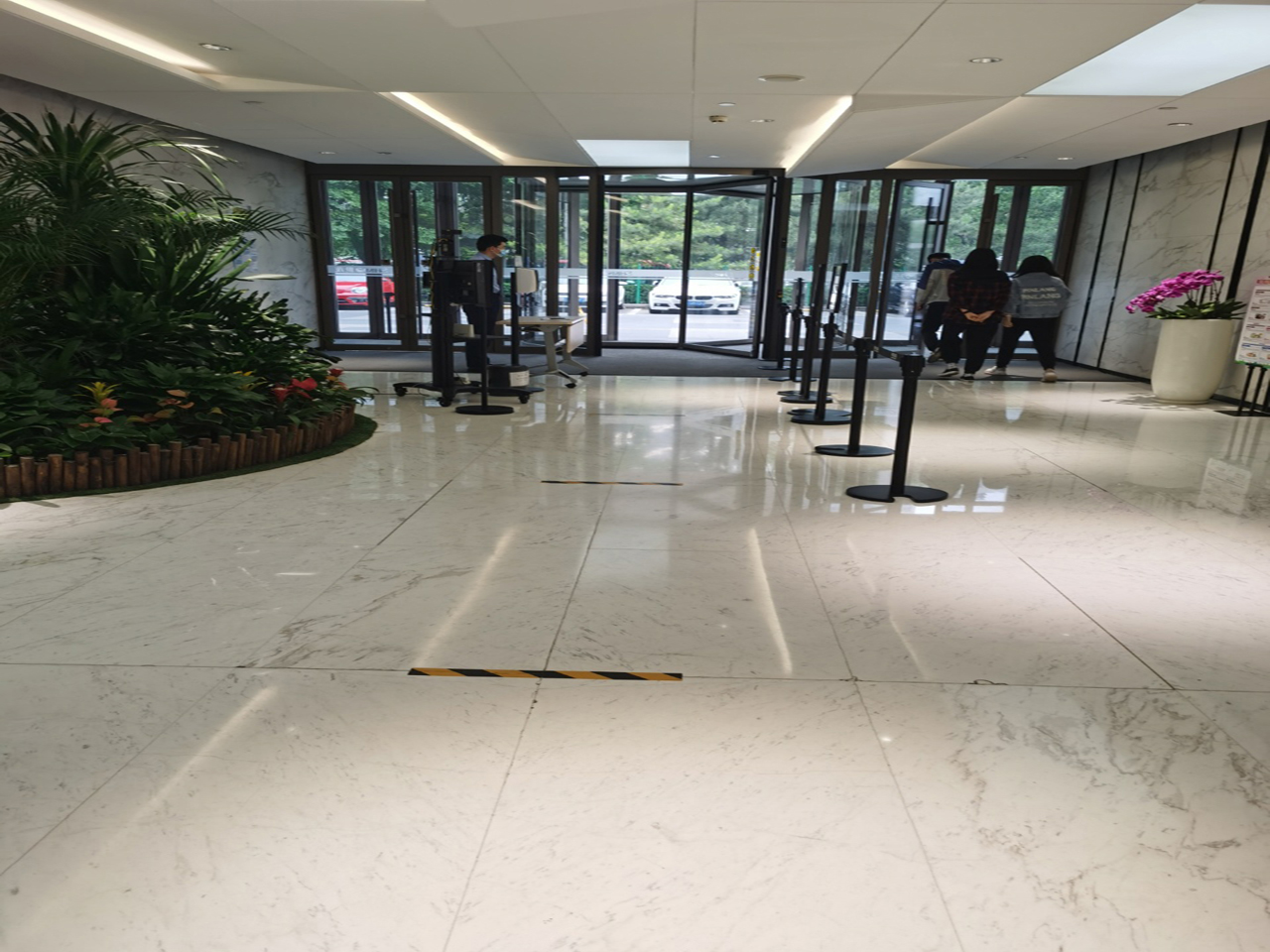 世茂大厦实拍图2